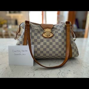 🌸OFFERS?🌸💯%Auth Louis Vuitton StressaDamierAzur